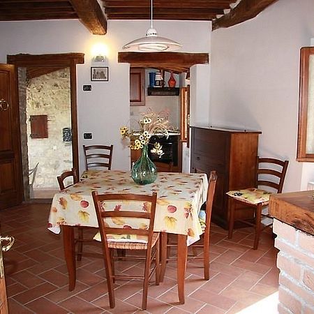 Apartmán Borgo Fango Montieri Exteriér fotografie